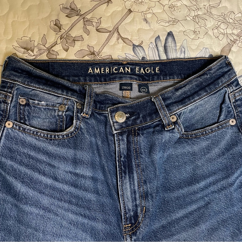 American Eagle Outfitters Blue Straight Jeans Classic Style